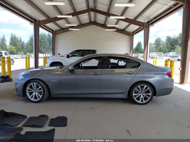 BMW 535i Xdrive 2014 WBA5B3C53ED530680 Image 14