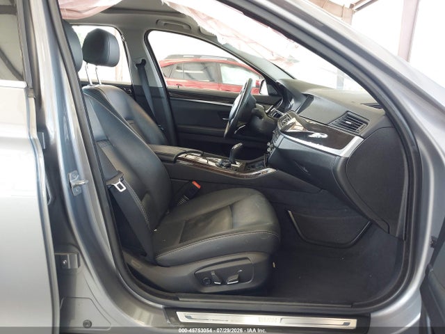 BMW 535i Xdrive 2014 WBA5B3C53ED530680 Image 5