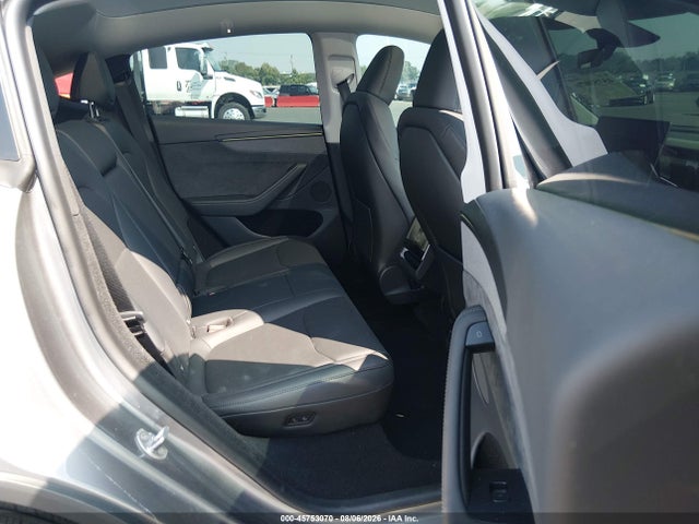 Продаж на аукціоні авто 2026 Tesla Model Y All-wheel Drive/long Range Launch Series/premium All-wheel Drive, vin: 7SAYGDEE3TF520275, номер лоту: 45753070