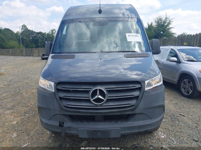 45753101 :رقم المزاد ، WD4PF0CD7KP092851 vin ، 2019 Mercedes-benz Sprinter 2500 High Roof V6 مزاد بيع