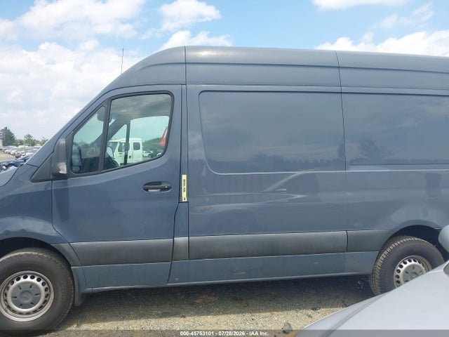 45753101 :رقم المزاد ، WD4PF0CD7KP092851 vin ، 2019 Mercedes-benz Sprinter 2500 High Roof V6 مزاد بيع