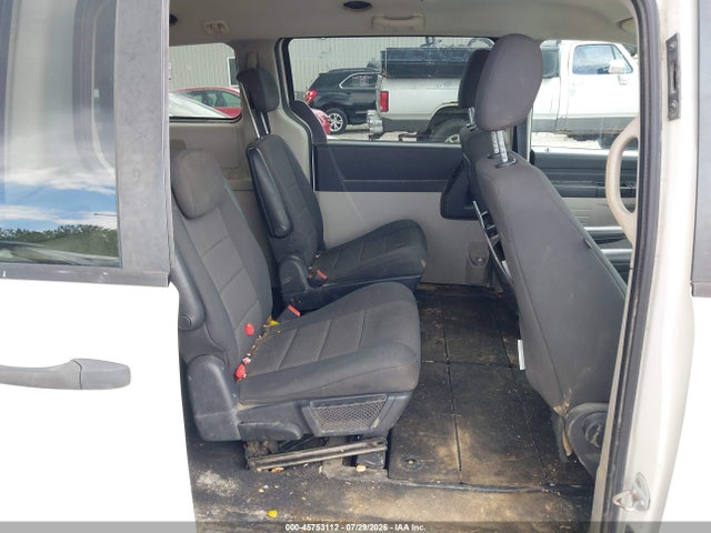 45753112 :رقم المزاد ، 1D8HN44HX8B100748 vin ، 2008 Dodge Grand Caravan Se مزاد بيع