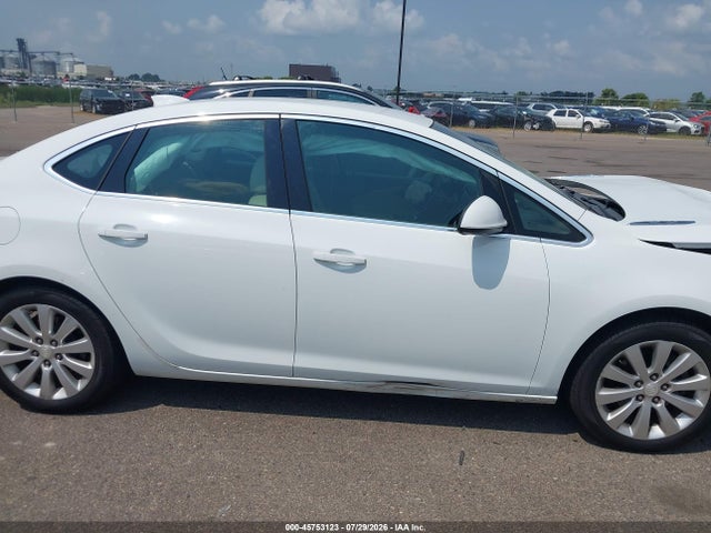 Buick Verano 2015 1G4PP5SK6F4142176 Image 13