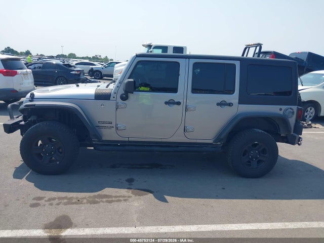 2017 Jeep Wrangler Unlimited Sport 4x4 მანქანა იყიდება აუქციონზე, vin: 1C4BJWDG8HL553375, აუქციონის ნომერი: 45753124