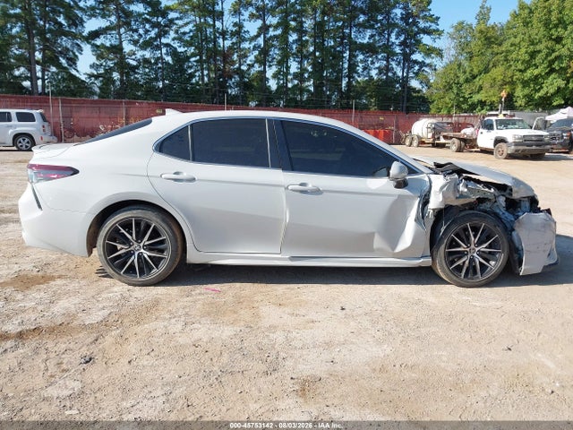 45753142 :رقم المزاد ، 4T1T11AKXPU082303 vin ، 2023 Toyota Camry Se مزاد بيع