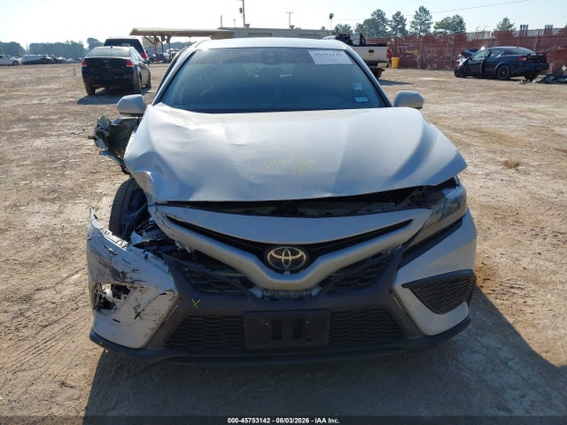 45753142 :رقم المزاد ، 4T1T11AKXPU082303 vin ، 2023 Toyota Camry Se مزاد بيع