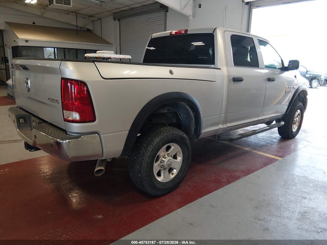 3C6TR5CJXHG713362 RAM 2500 Tradesman 4x4 6&#039;4 Box
