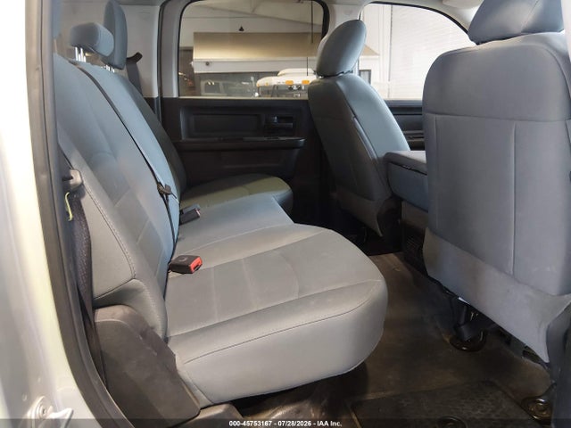 3C6TR5CJXHG713362 RAM 2500 Tradesman 4x4 6&#039;4 Box