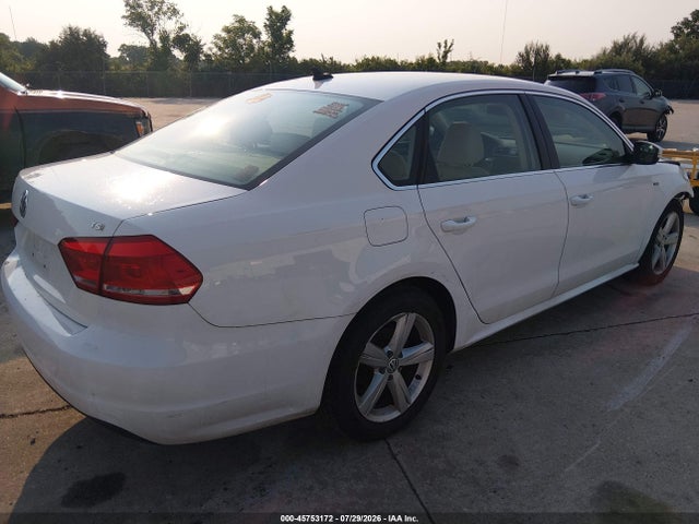 Продаж на аукціоні авто 2015 Volkswagen Passat 1.8t Limited Edition, vin: 1VWAS7A30FC112771, номер лоту: 45753172