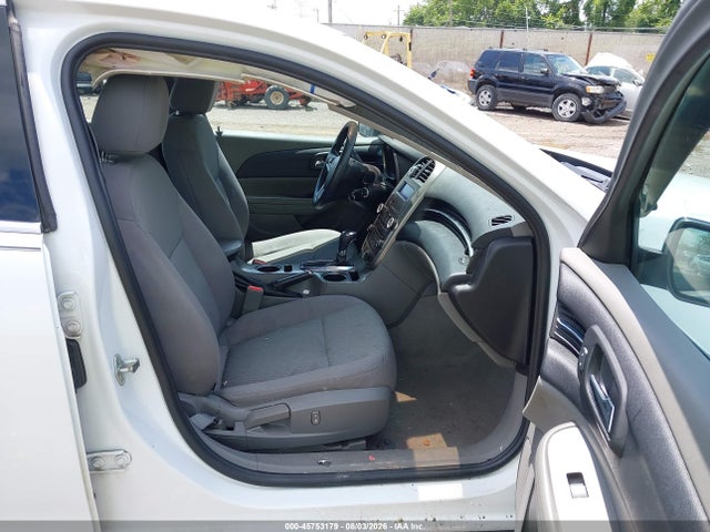 45753179 :رقم المزاد ، 1G11B5SL1EF201597 vin ، 2014 Chevrolet Malibu 1ls مزاد بيع