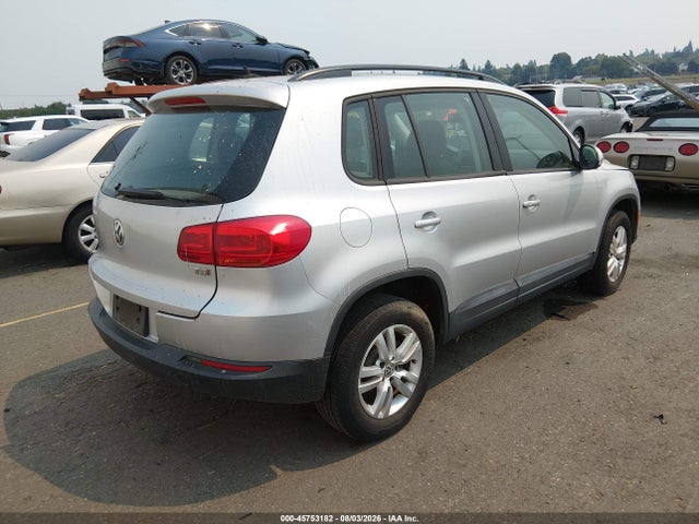 WVGAV7AX5GW586448 Volkswagen TIGUAN S