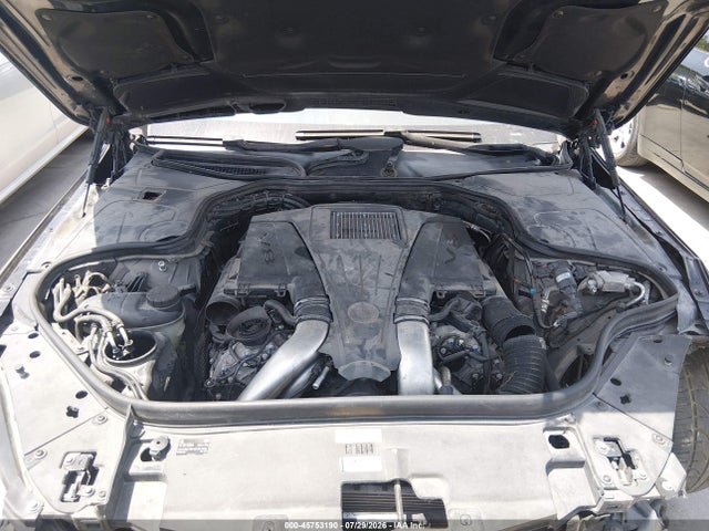 2015 Mercedes-benz S 550 მანქანა იყიდება აუქციონზე, vin: WDDUG8CB9FA113849, აუქციონის ნომერი: 45753190