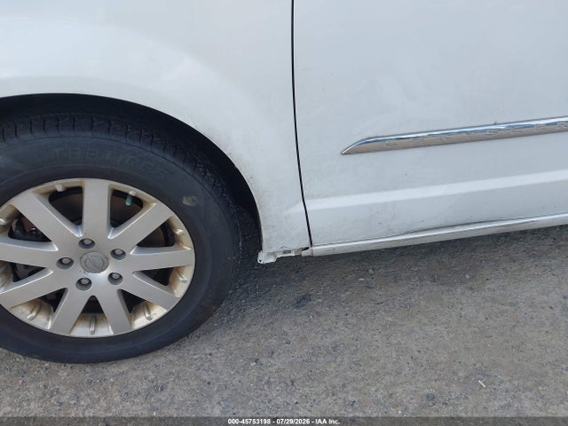 2C4RC1BG7ER211627 Chrysler Town &amp; Country Touring