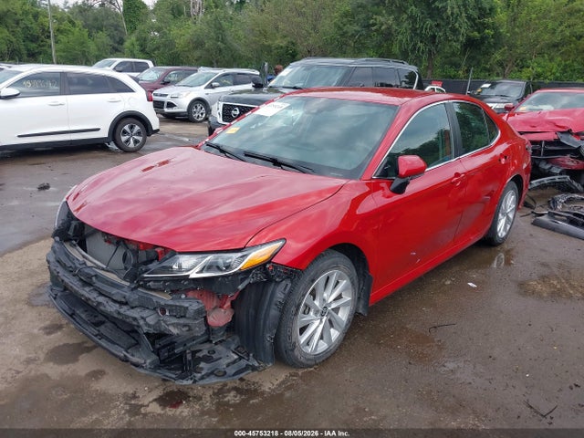 45753218 :رقم المزاد ، 4T1R11AK0PU146505 vin ، 2023 Toyota Camry Le مزاد بيع