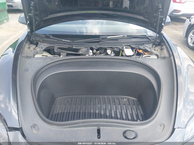 Продаж на аукціоні авто 2025 Tesla Model 3 Long Range Rear-wheel Drive/standard Rear-wheel Drive, vin: 5YJ3E1EA3SF953232, номер лоту: 45753227