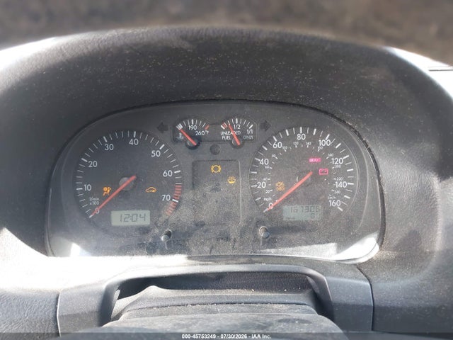 2000 Volkswagen Golf Gls მანქანა იყიდება აუქციონზე, vin: WVWGA21J0YW515832, აუქციონის ნომერი: 45753249