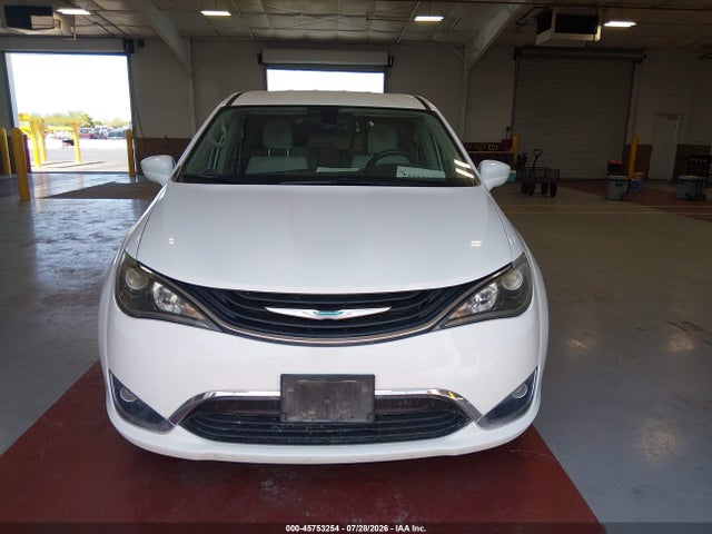 Chrysler Pacifica Hybrid Touring Plus 2018 2C4RC1H73JR289727 Image 15