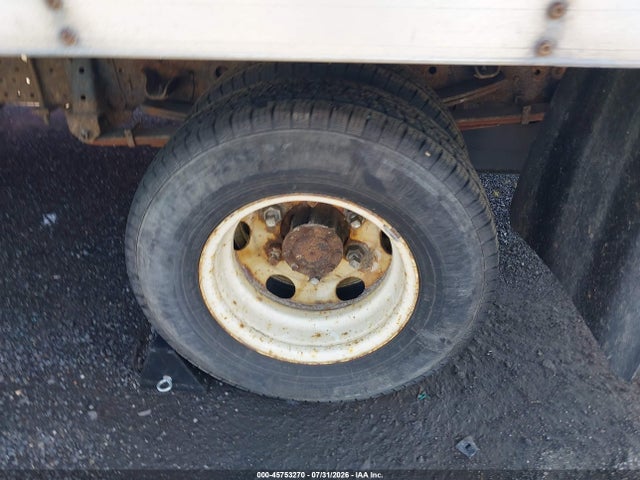 45753270 :رقم المزاد ، JALC4W161E7003400 vin ، 2014 Isuzu Npr Hd Dsl Reg At مزاد بيع