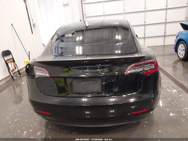 5YJ3E1EC3NF331803 Tesla Model 3 Performance Dual Motor All-wheel Drive