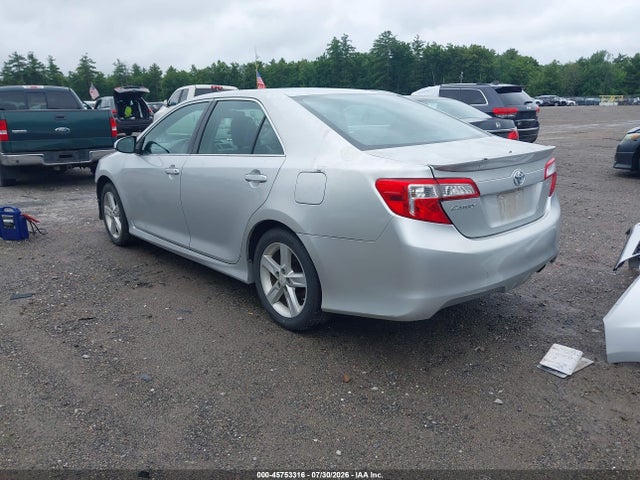 Toyota CAMRY SE 2014 4T1BF1FK9EU330625 Image 3