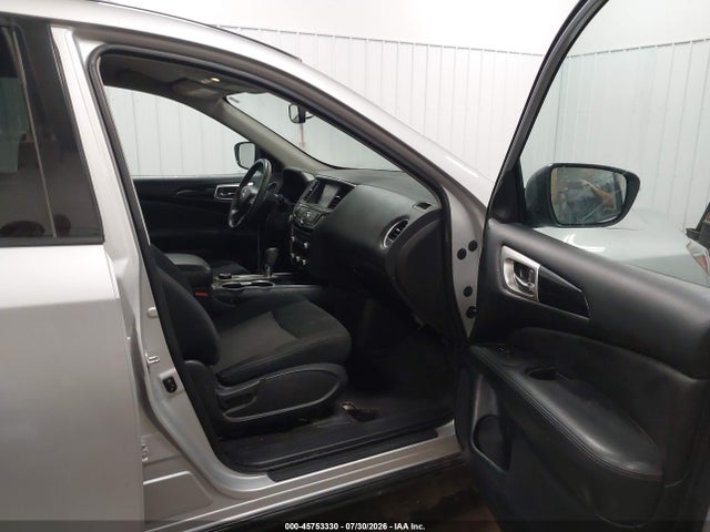 Продаж на аукціоні авто 2018 Nissan Pathfinder Sv, vin: 5N1DR2MM4JC661235, номер лоту: 45753330