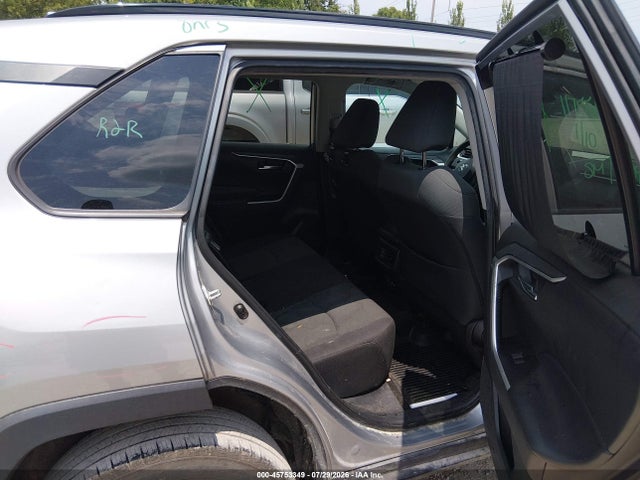 Продажа на аукционе авто 2021 Toyota Rav4 Xle, vin: 2T3W1RFVXMW150990, номер лота: 45753349