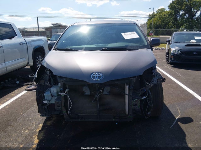 Aukcja sprzedaży 2015 Toyota Sienna Se 8 Passenger/se Premium 8 Passenger, vin: 5TDXK3DC5FS595917, numer aukcji: 45753370