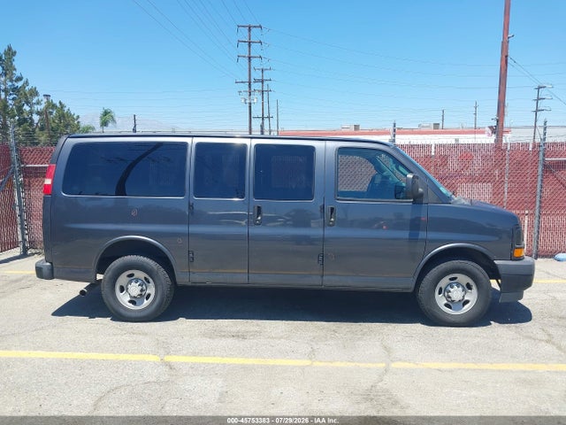 Chevrolet Express 2500 Ls 2017 1GAWGEFG4H1294959 Image 17