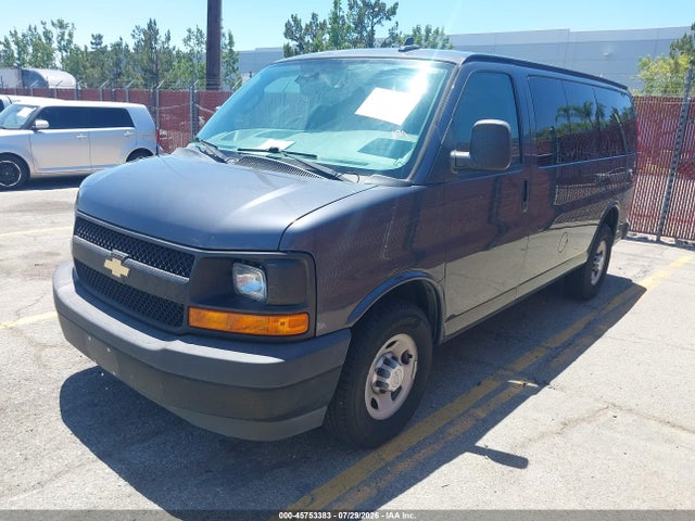 Chevrolet Express 2500 Ls 2017 1GAWGEFG4H1294959 Image 2
