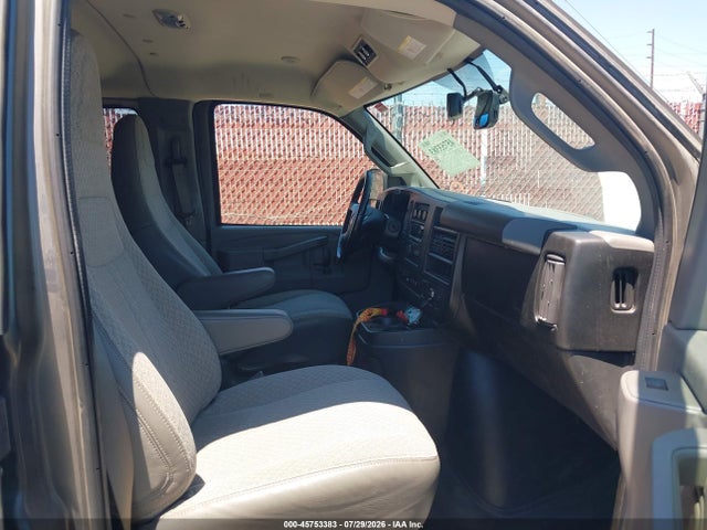 Chevrolet Express 2500 Ls 2017 1GAWGEFG4H1294959 Image 5