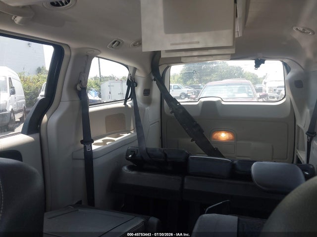 45753443 :رقم المزاد ، 2C4RC1BG8GR147875 vin ، 2016 Chrysler Town & Country Touring مزاد بيع