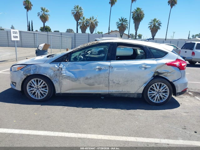 1FADP3N29JL314194 Ford Focus Titanium