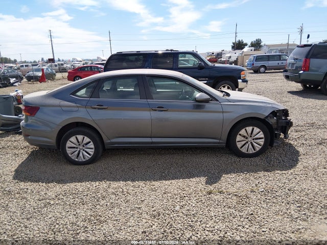 45753468 :رقم المزاد ، 3VWC57BUXKM121364 vin ، 2019 Volkswagen Jetta 1.4t R-line/1.4t S/1.4t Se مزاد بيع