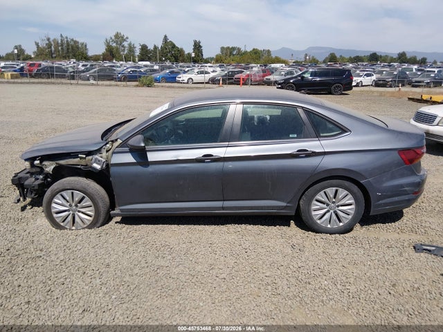 45753468 :رقم المزاد ، 3VWC57BUXKM121364 vin ، 2019 Volkswagen Jetta 1.4t R-line/1.4t S/1.4t Se مزاد بيع