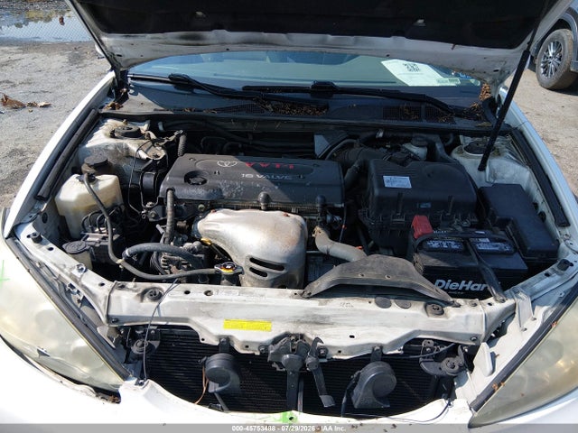 45753488 :رقم المزاد ، 4T1BE30K55U547970 vin ، 2005 Toyota Camry Le مزاد بيع
