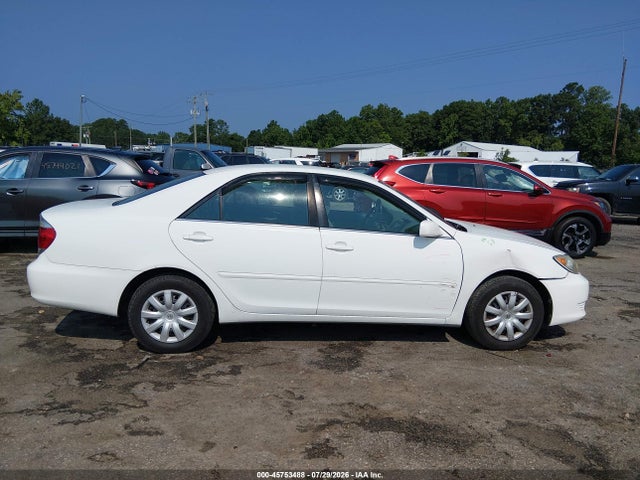 45753488 :رقم المزاد ، 4T1BE30K55U547970 vin ، 2005 Toyota Camry Le مزاد بيع