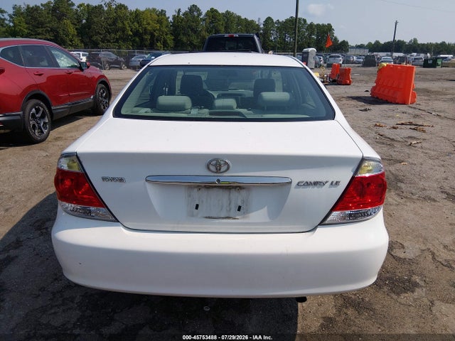 45753488 :رقم المزاد ، 4T1BE30K55U547970 vin ، 2005 Toyota Camry Le مزاد بيع
