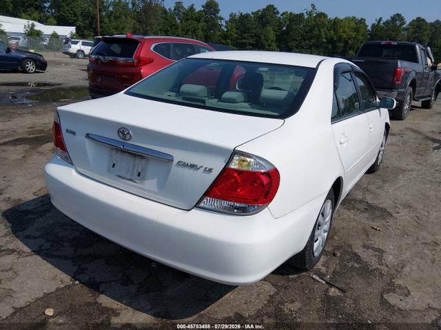 45753488 :رقم المزاد ، 4T1BE30K55U547970 vin ، 2005 Toyota Camry Le مزاد بيع