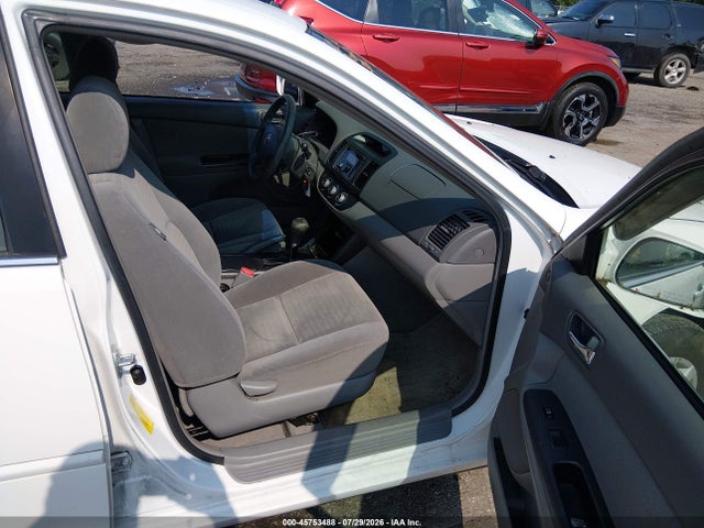 45753488 :رقم المزاد ، 4T1BE30K55U547970 vin ، 2005 Toyota Camry Le مزاد بيع