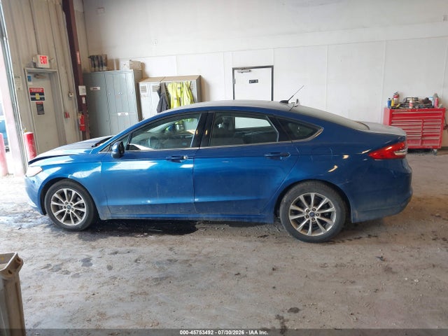 45753492 :رقم المزاد ، 3FA6P0H74HR155868 vin ، 2017 Ford Fusion Se مزاد بيع