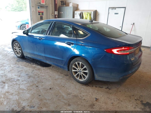 45753492 :رقم المزاد ، 3FA6P0H74HR155868 vin ، 2017 Ford Fusion Se مزاد بيع