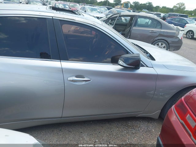 Продажа на аукционе авто 2018 Infiniti Q50 3.0t Luxe, vin: JN1EV7AP6JM350970, номер лота: 45753495