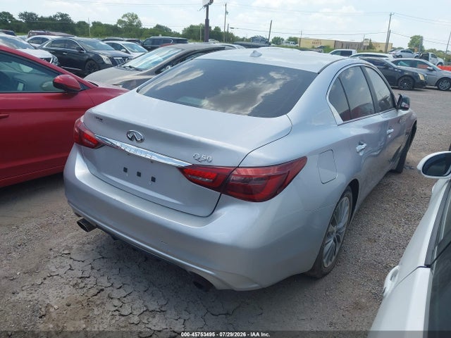 Продажа на аукционе авто 2018 Infiniti Q50 3.0t Luxe, vin: JN1EV7AP6JM350970, номер лота: 45753495