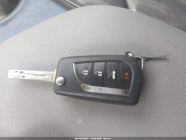 Продажа на аукционе авто 2020 Toyota Camry Le, vin: 4T1C11AK9LU317302, номер лота: 45753501