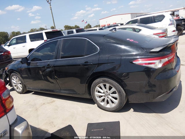 Продажа на аукционе авто 2020 Toyota Camry Le, vin: 4T1C11AK9LU317302, номер лота: 45753501