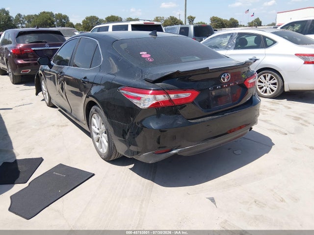 Продажа на аукционе авто 2020 Toyota Camry Le, vin: 4T1C11AK9LU317302, номер лота: 45753501