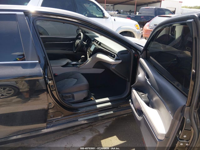 Продажа на аукционе авто 2020 Toyota Camry Le, vin: 4T1C11AK9LU317302, номер лота: 45753501