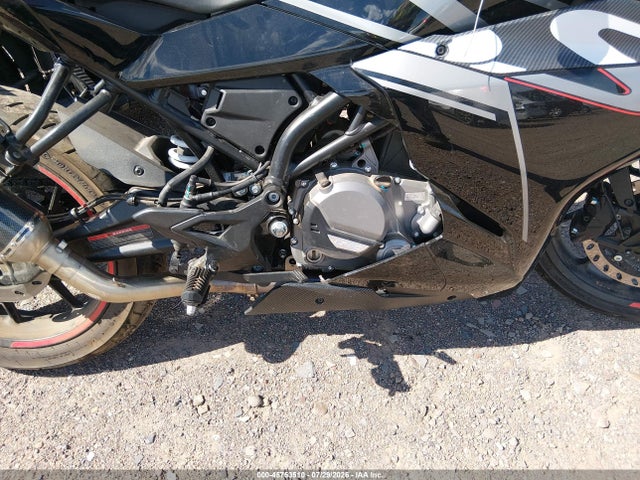 Cf Moto 300ss 2023 LCEPDPL34P6001273 Image 8
