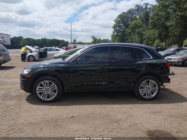 Продаж на аукціоні авто 2018 Audi Q5 2.0t Premium/2.0t Tech Premium, vin: WA1BNAFY5J2230212, номер лоту: 45753515