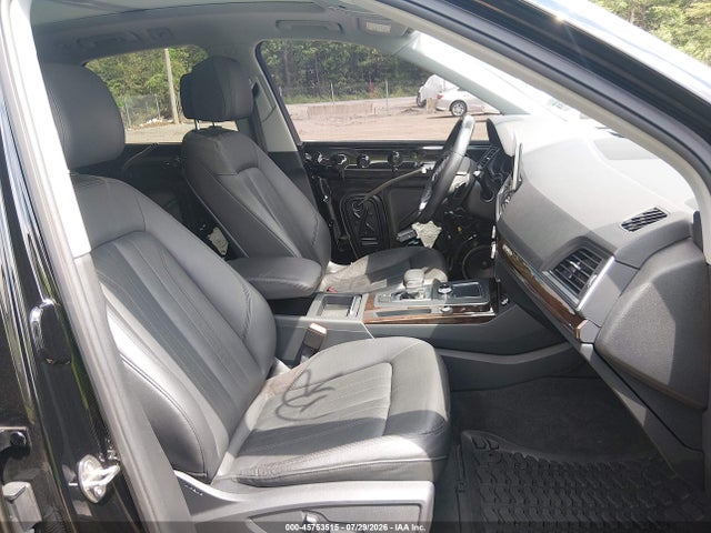 Продаж на аукціоні авто 2018 Audi Q5 2.0t Premium/2.0t Tech Premium, vin: WA1BNAFY5J2230212, номер лоту: 45753515